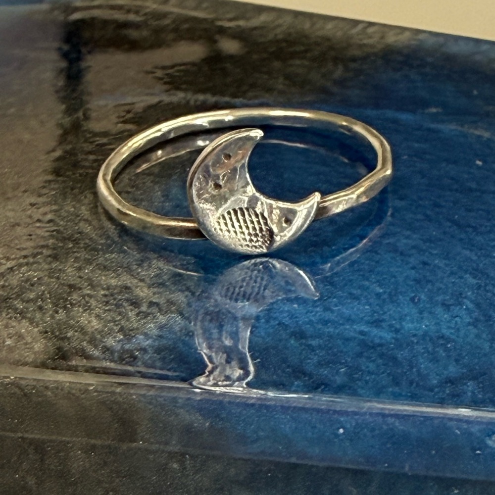 Silver Moon Ring Size 9